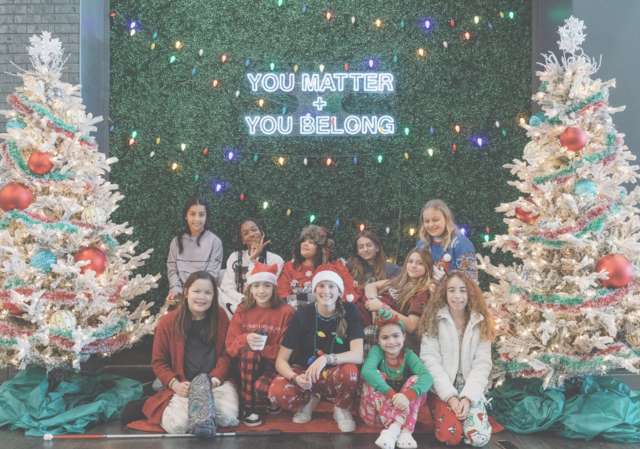 christmas picture of a group of girls